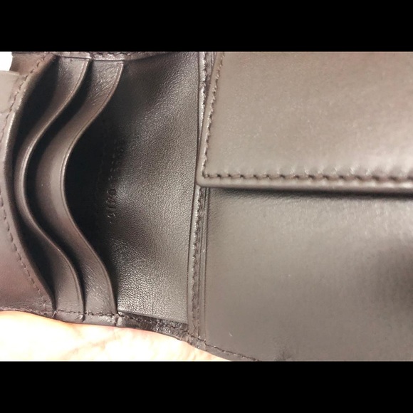 Gucci - Picture 3 of 8